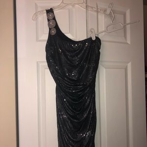 One shoulder mini dress